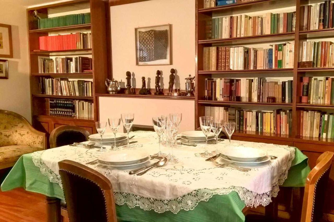 Casa Colosseo Apartment *
